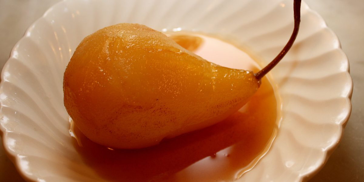 OliveMe-Co’s-Chardonnay-Poached-Pears-with-Raspberry-Balsamic